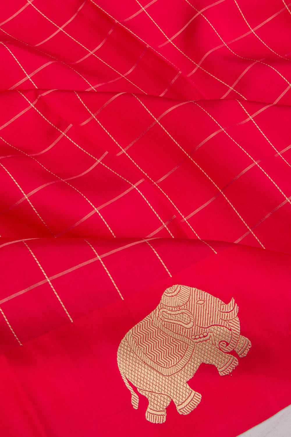 Banarasi Katan Silk Checks Red Saree