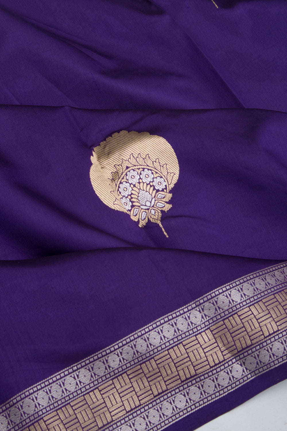 Banarasi Katan Silk Butta Purple Saree