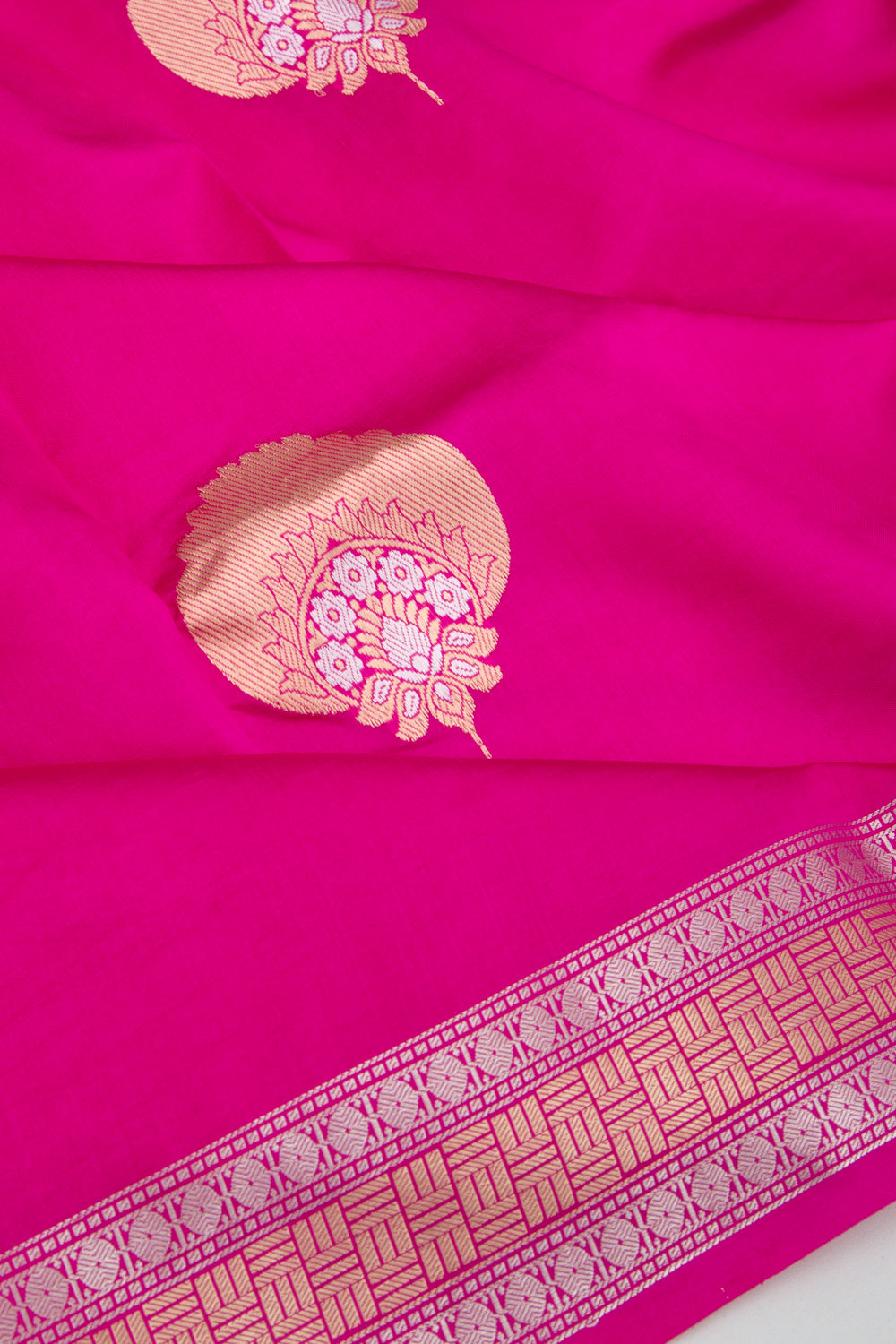 Banarasi Katan Silk Butta Pink Saree