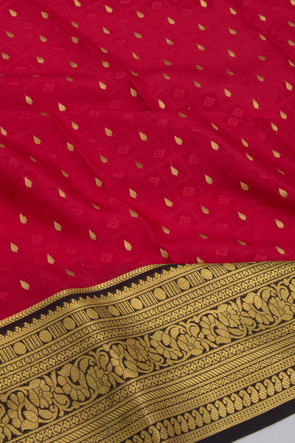 Binny Silk Jacquard And Butta Red Saree