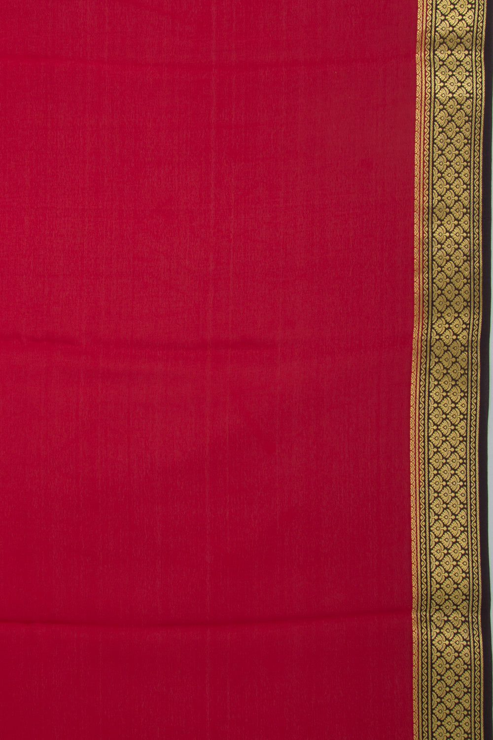 Binny Silk Plain Maroon Saree