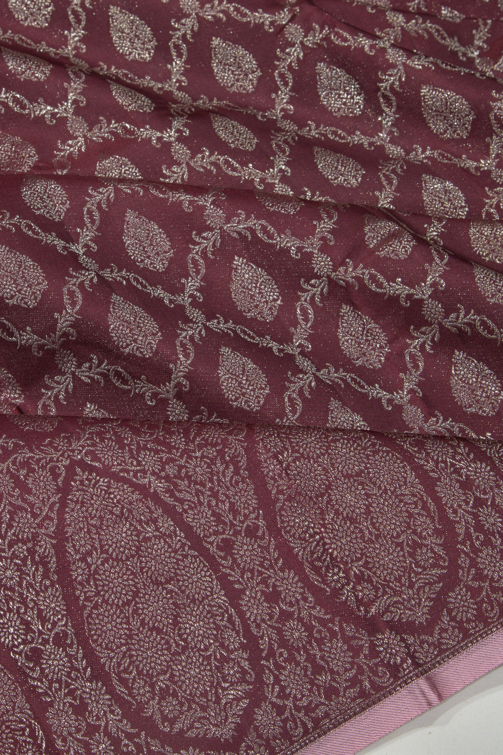 Kanchipuram Silk Tissue Criss-Cross Checks And Butta Choco Brown Saree