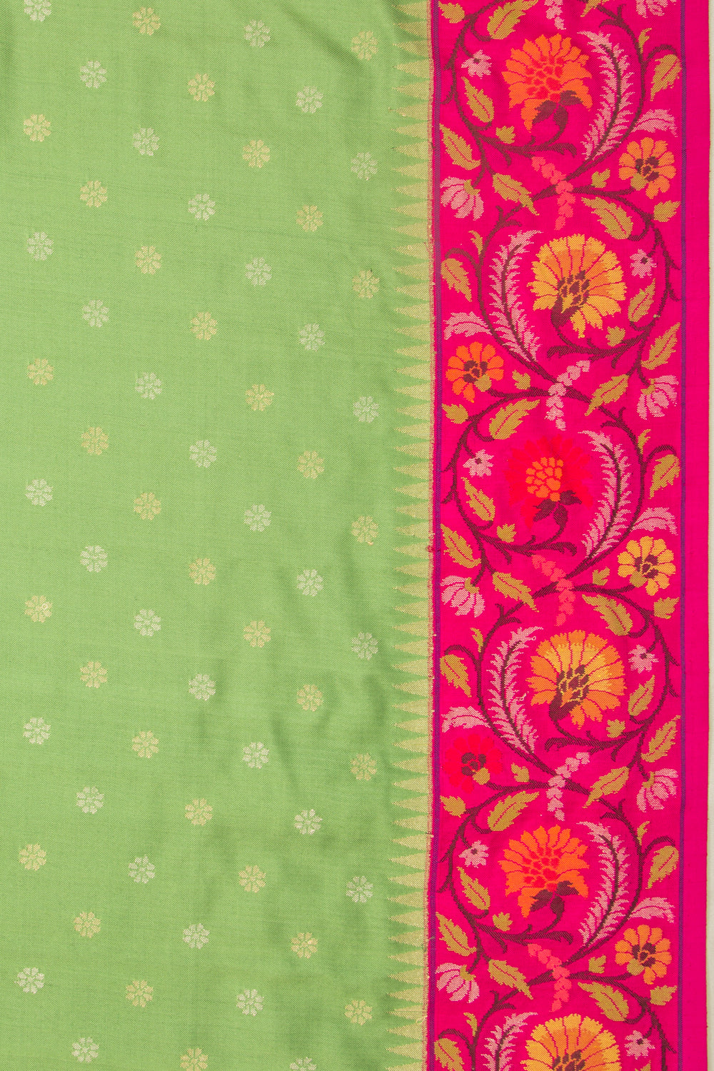 Banarasi Silk Butta Green Saree With Jamdani Border