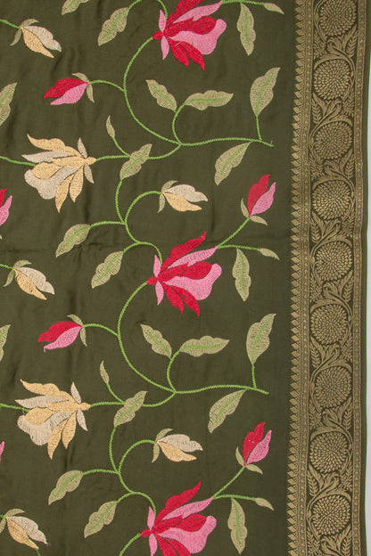 Chiniya Silk Floral Embroidery Green Saree
