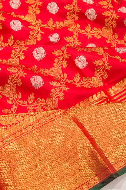 Kanchipuram Silk Jaal And Butta Red Saree