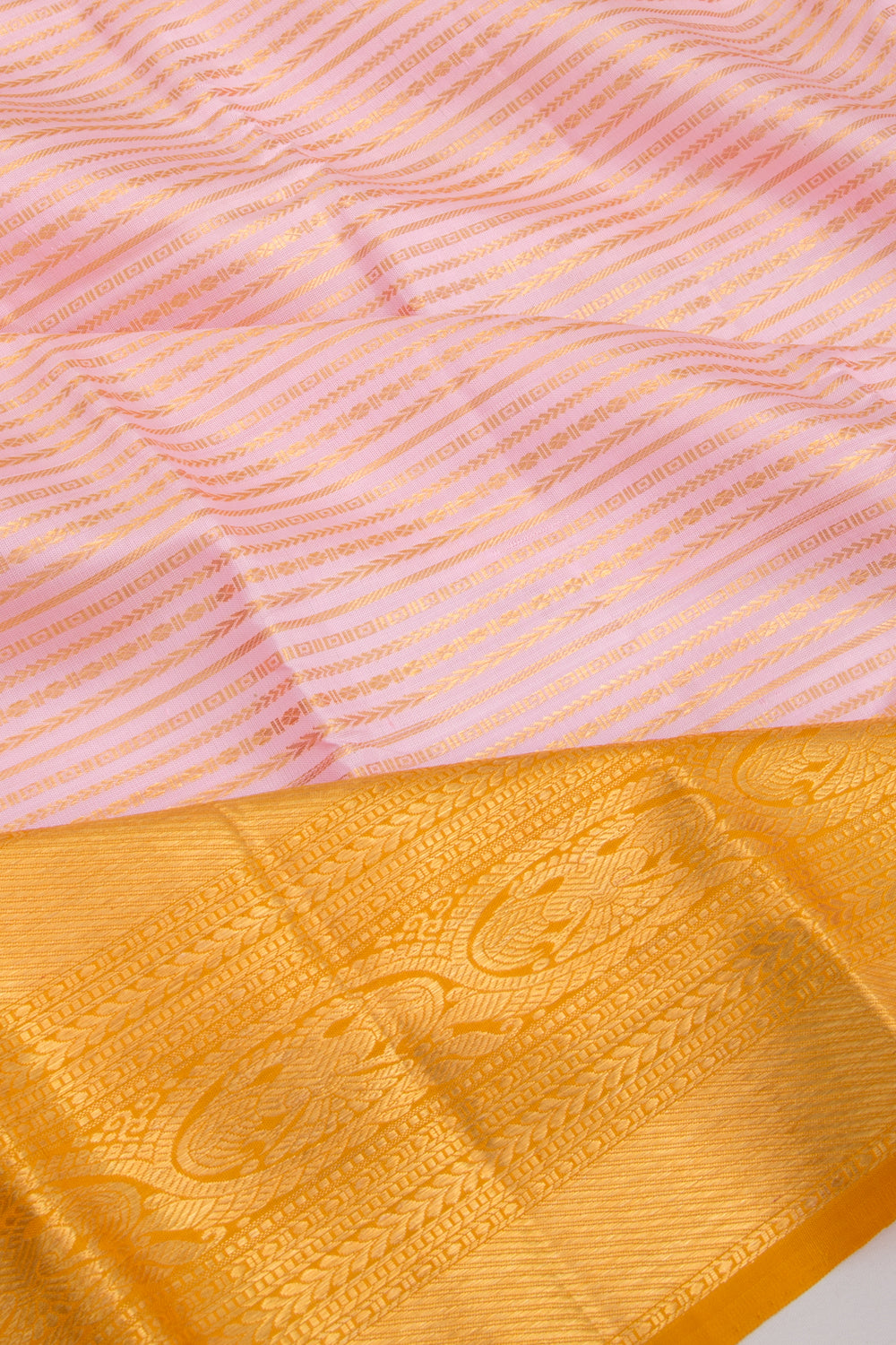 Kanchipuram Silk Oosi Lines Peach Saree