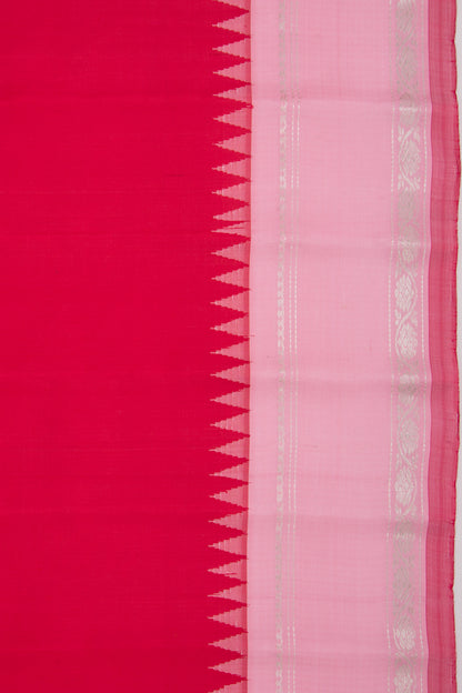 Gadwal Silk Plain Red Saree