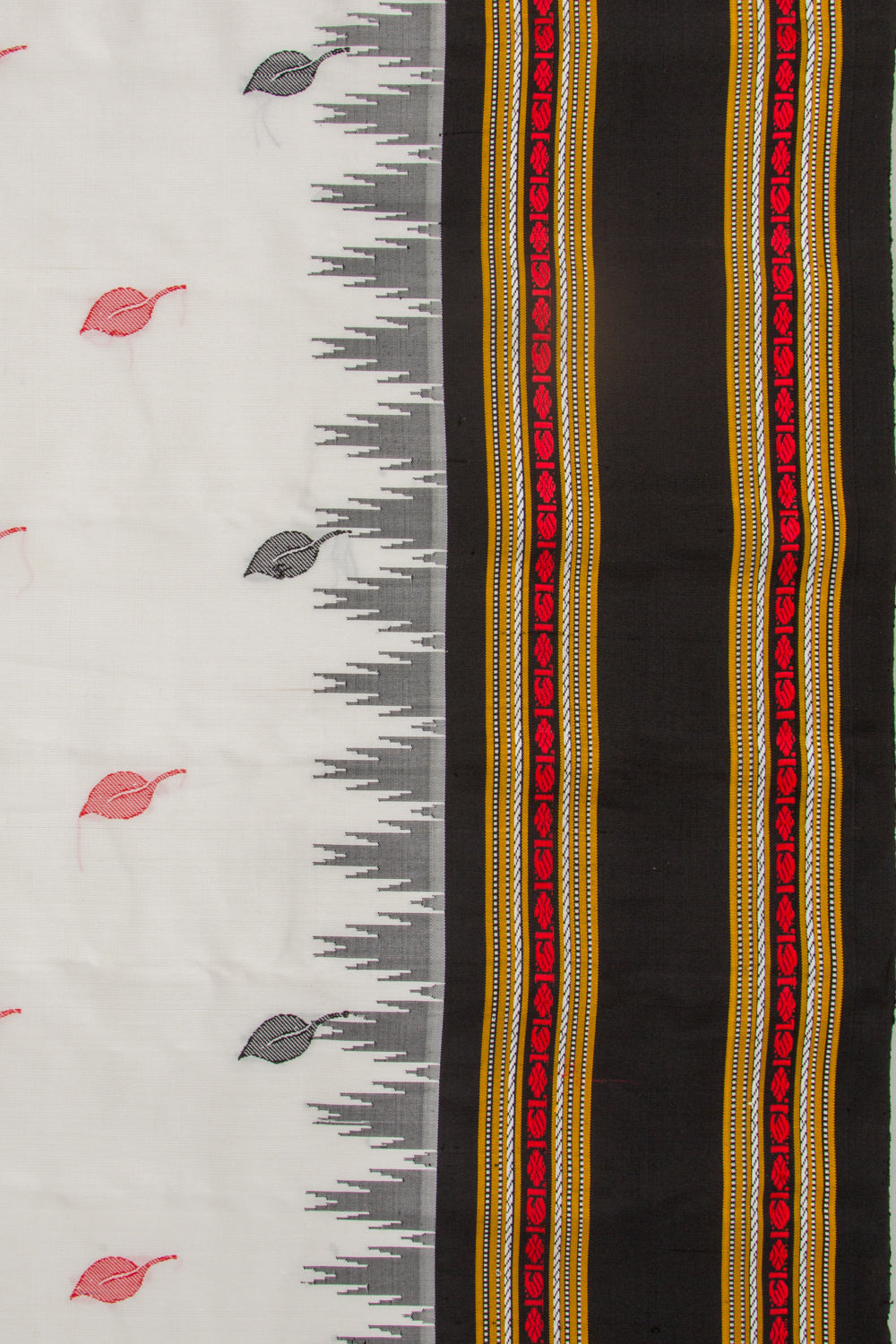 Gadwal Silk Butta Black And White Saree