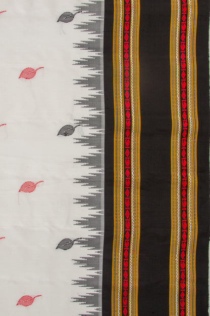 Gadwal Silk Butta Black And White Saree