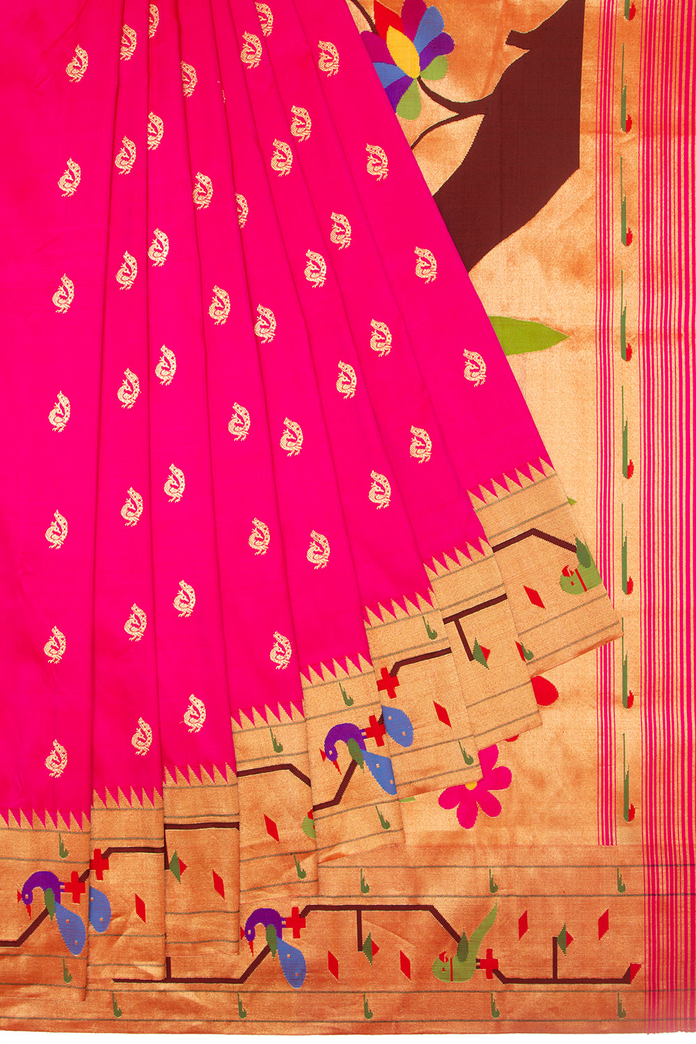 Paithani Silk Butta Pink Saree With Akruthi Border