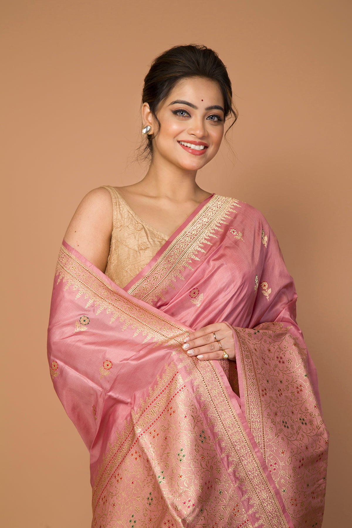 Banarasi Silk Kadwa Butta Pink Saree