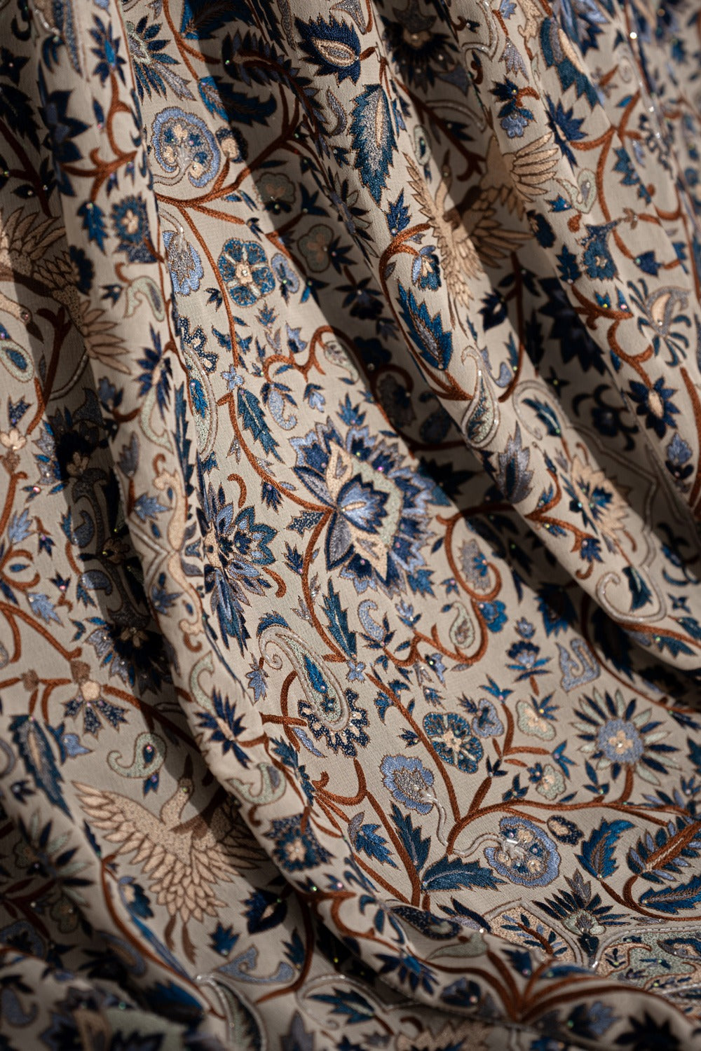 Exclusive Masterpiece Ek Taar Georgette All Over Embroidery Off White Saree