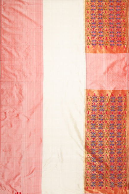 Paithani silk Mor Bangdi Cream saree
