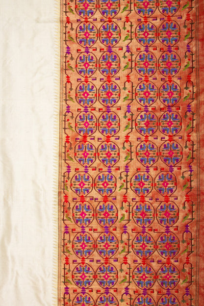 Paithani silk Mor Bangdi Cream saree