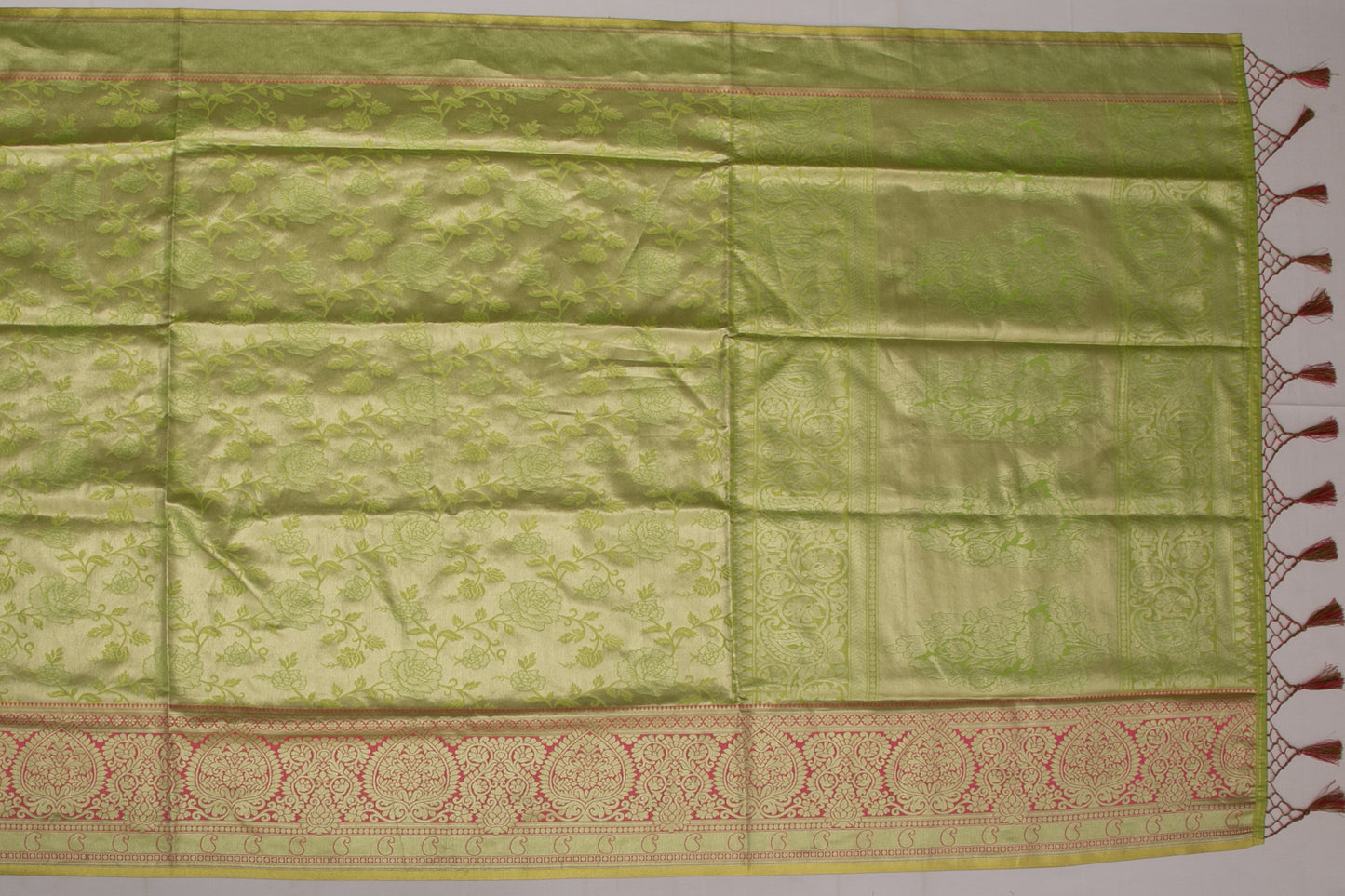 Banarasi Art Silk Tissue Green Sale Saree