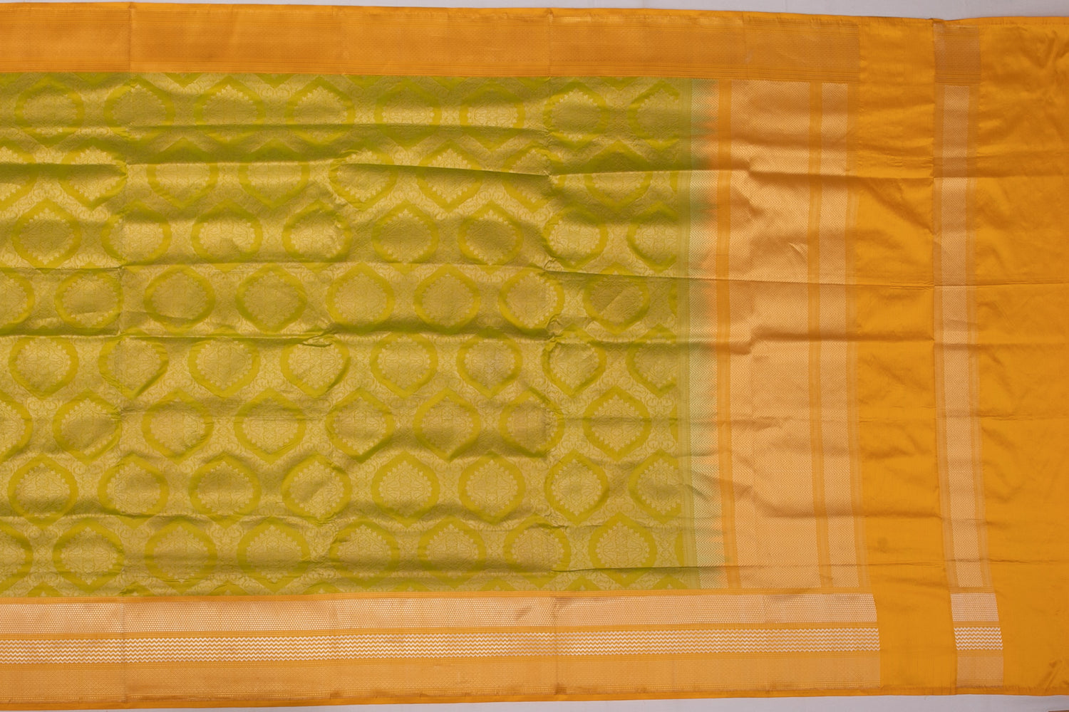 Banarasi Silk Checks Green Sale Saree