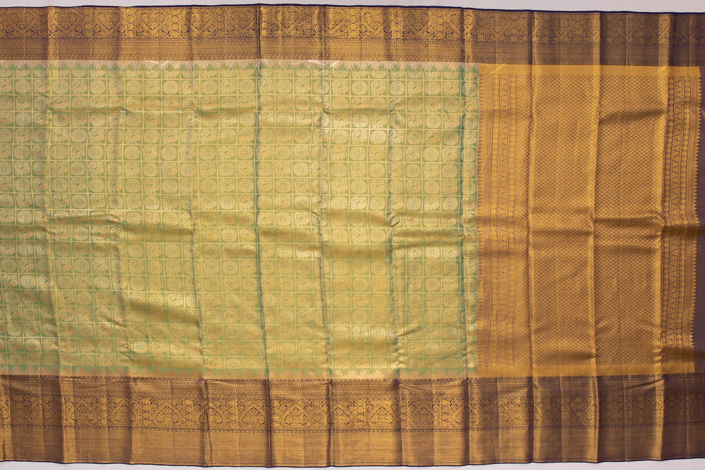 Kanchi Silk Tissue Green Sale Saree