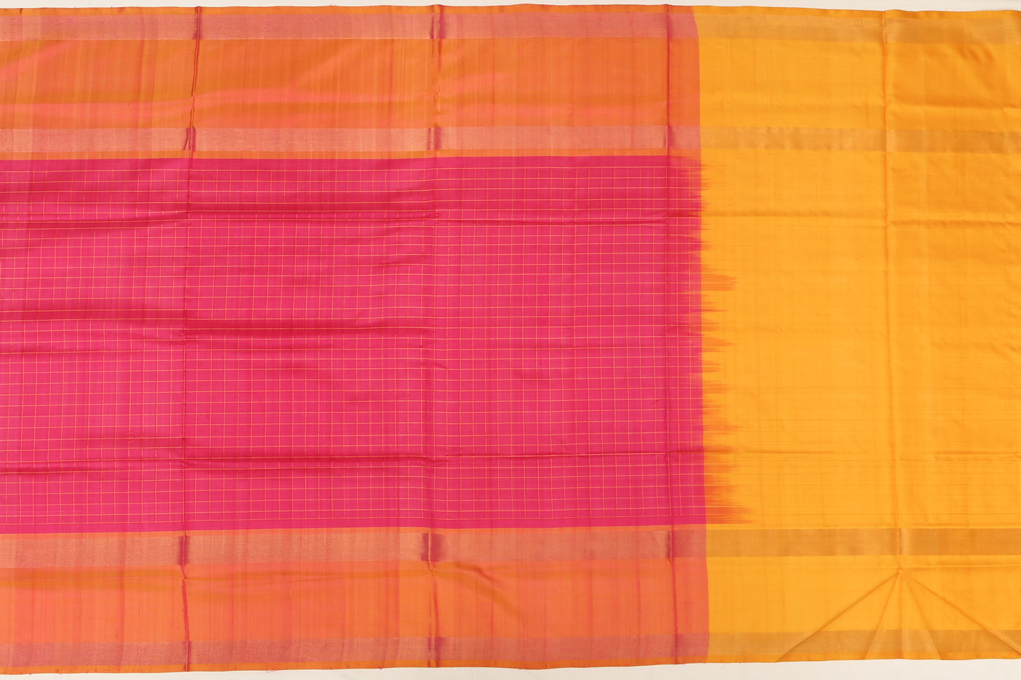 Uppada Silk Checks Pink Sale Saree