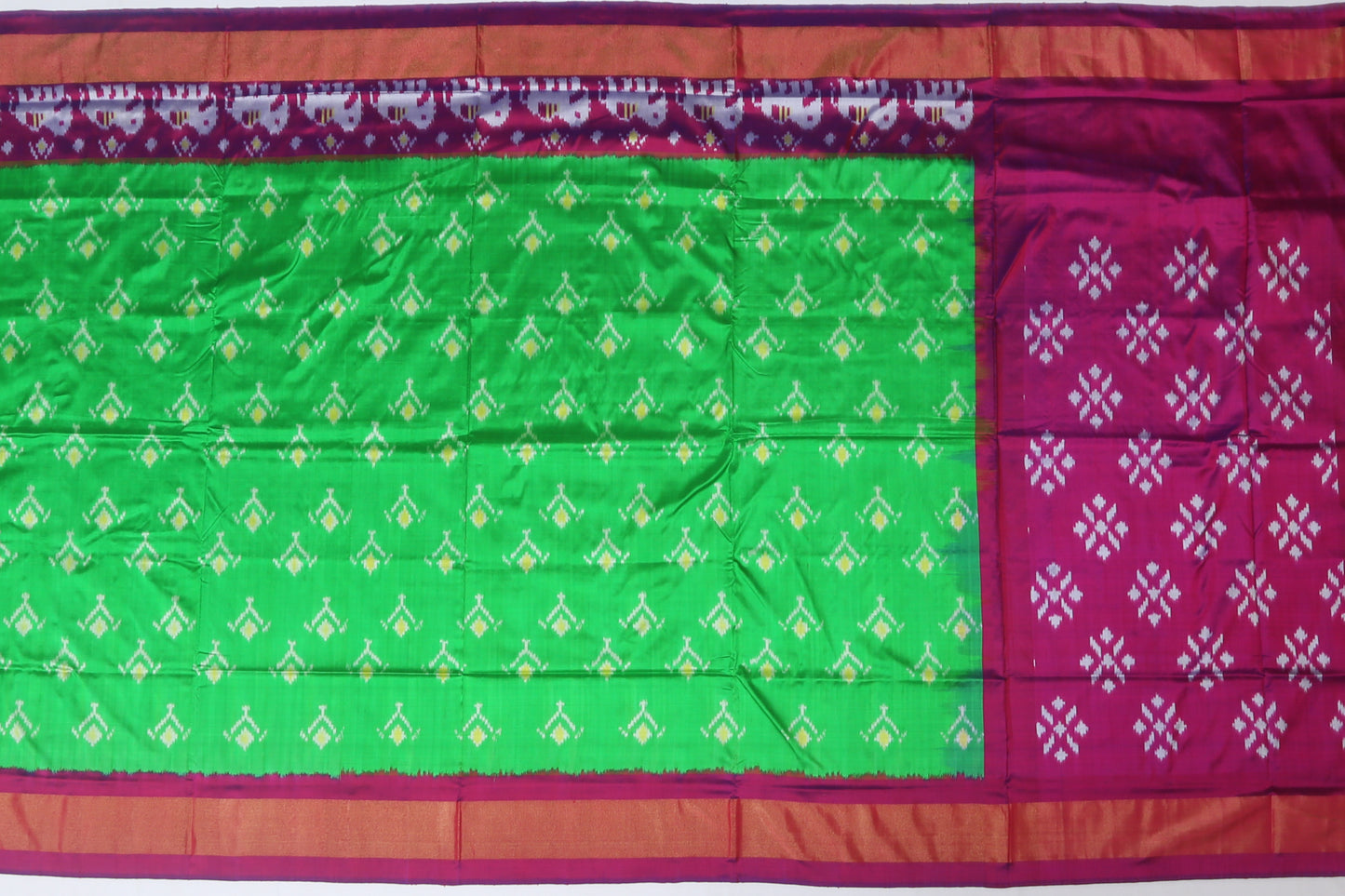 Pochampally Ikat Silk Printed Green Sale Saree