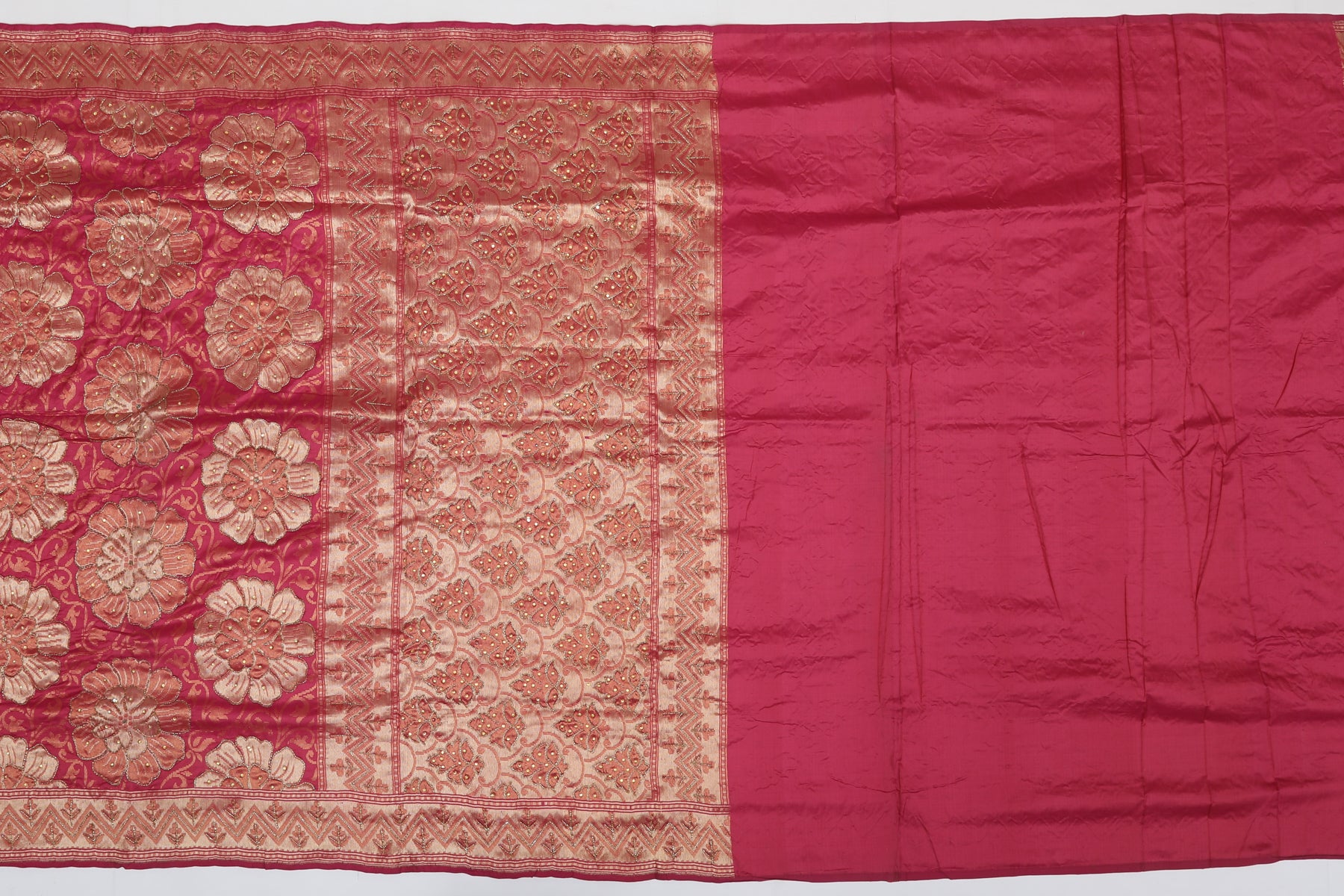 Banarasi Art Silk Embroidery Pink Sale Saree