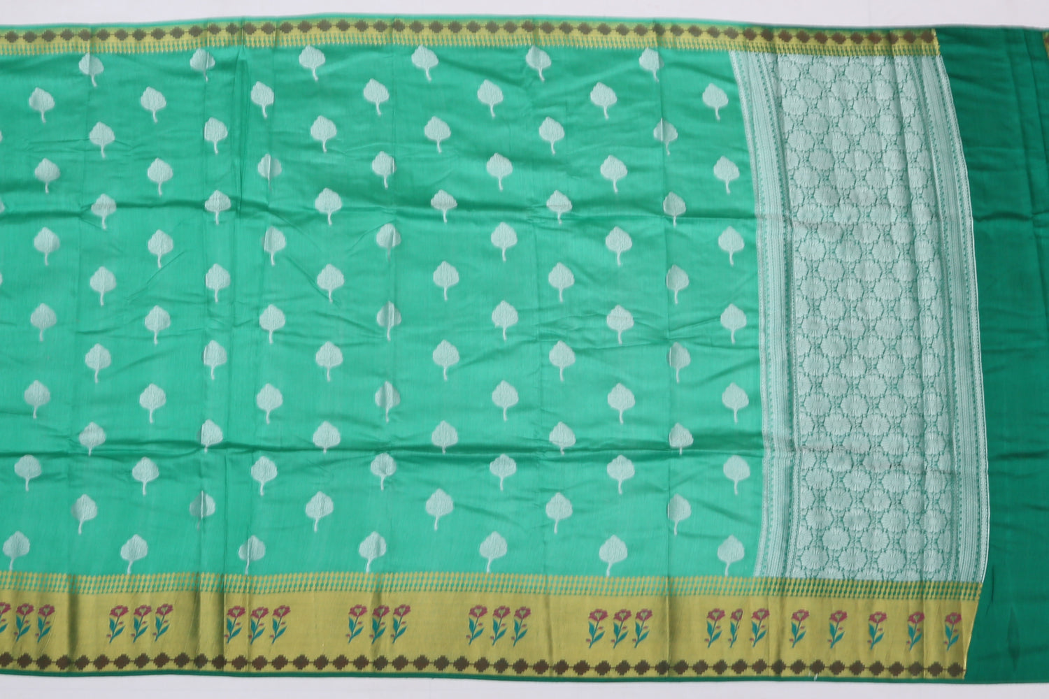 Jute Silk Cotton Butta Green Sale Saree