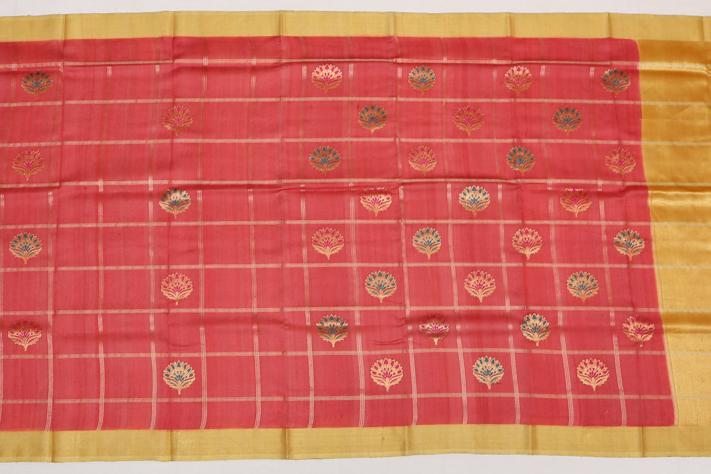 Linen Silk Cotton Checks Pink Sale Saree