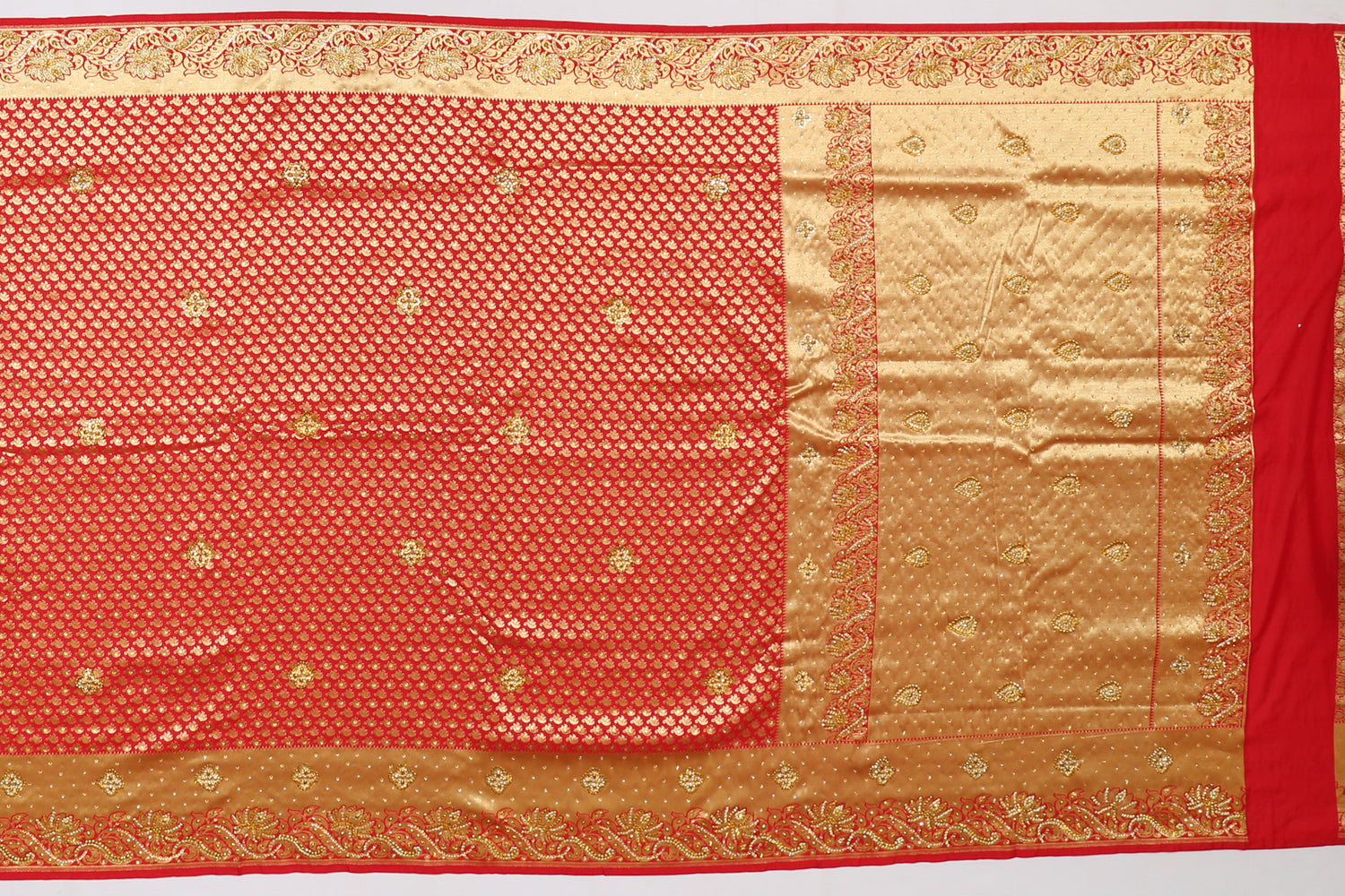 Banarasi Art Silk Embroidery Red Sale Saree