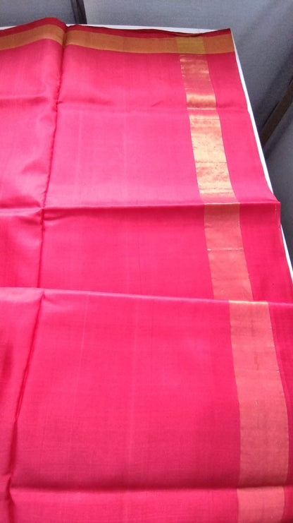 Uppada Silk Plain Red Saree